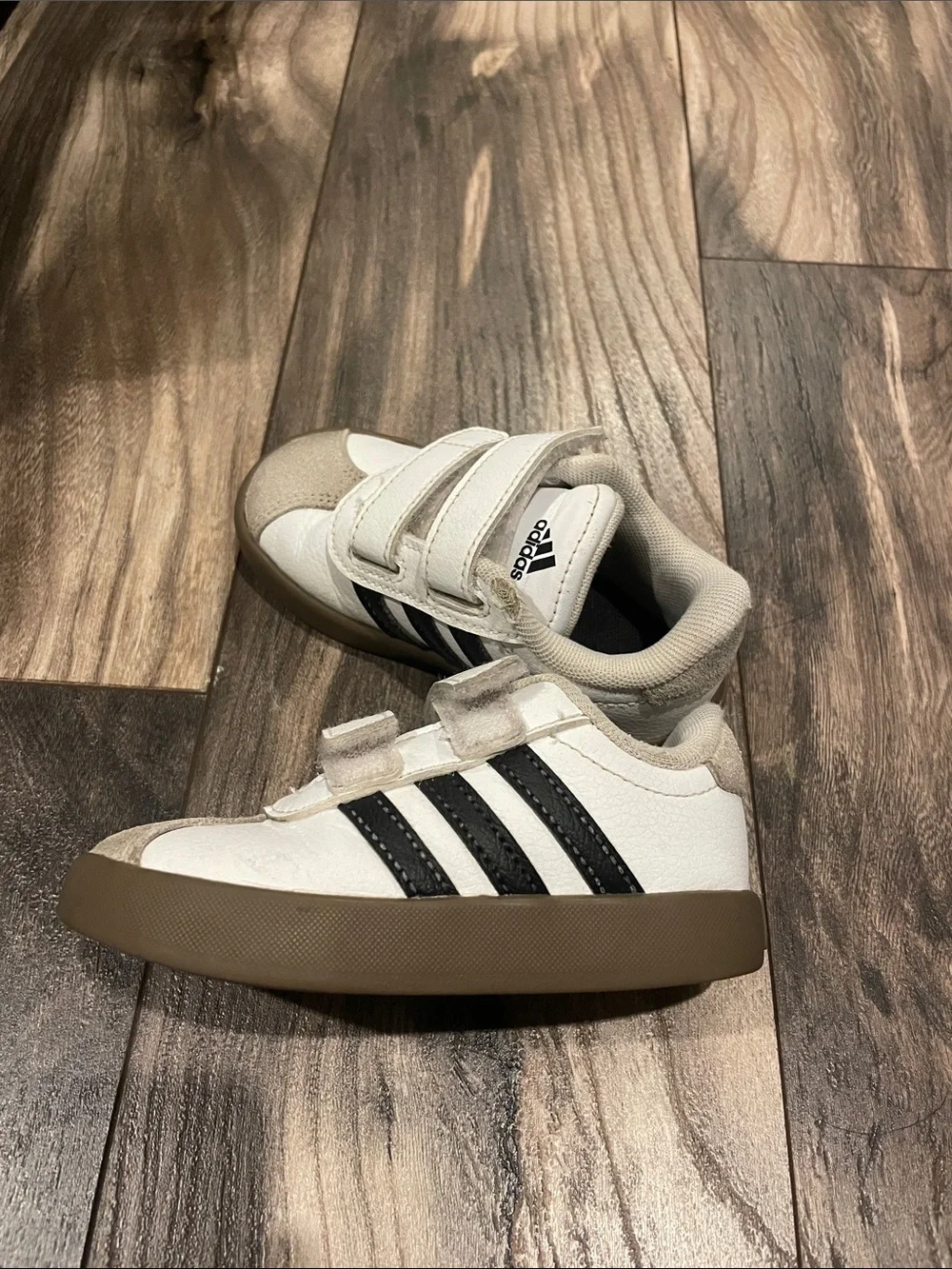 adidas Kids White Sneakers with Black Stripes and Brown Sole